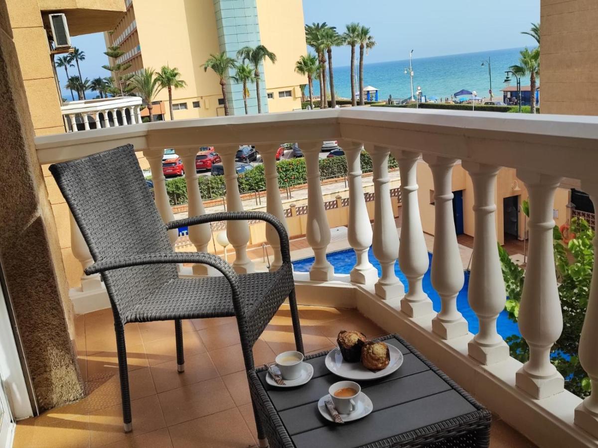 Casa Playa Guadalmar, Beautiful Apartment In Front Of The Sea, Wifi, Ac, Smart Tv, Private Parking มาลากา ภายนอก รูปภาพ